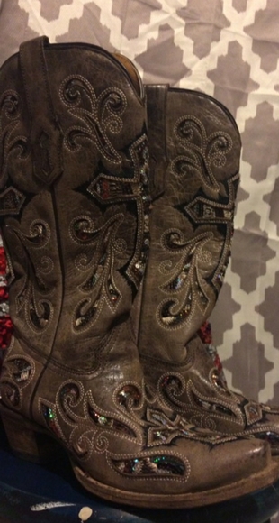 Cowgirl boots - Picture 2 of 4
